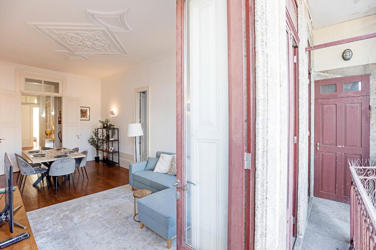 Lovelystay - Aurora Heights Apartment Porto Exterior photo